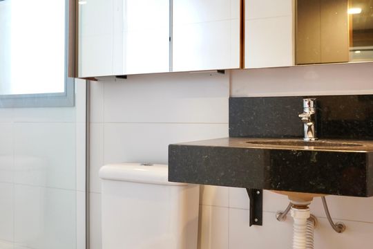 Banheiro da Suíte de apartamento para alugar com 1 quarto, 40m² em Barro Preto, Belo Horizonte