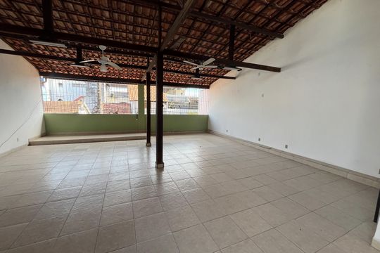 Terraço de casa à venda com 3 quartos, 60m² em Portuguesa, Rio de Janeiro
