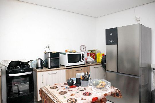 Cozinha de apartamento à venda com 3 quartos, 106m² em Centro Histórico, Porto Alegre