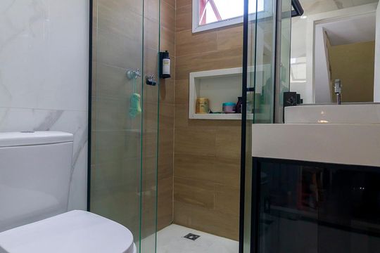 Banheiro 2 de casa de condomínio à venda com 3 quartos, 127m² em Jardim São Luís, São Paulo