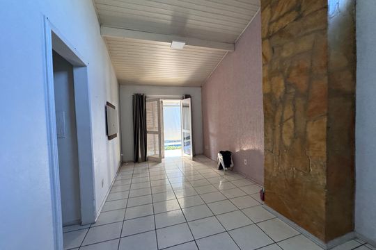 Casa à venda com 2 quartos, 80m² em Scharlau, São Leopoldo