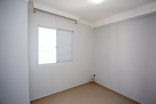 Quarto 1 de apartamento à venda com 2 quartos, 44m² em Canhema, Diadema