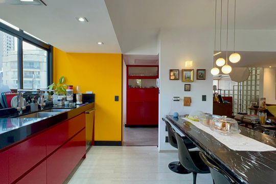 Cozinha de apartamento à venda com 1 quarto, 156m² em Jardins, São Paulo