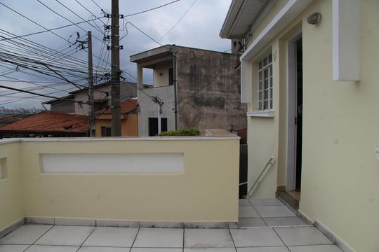 Varanda  de casa à venda com 3 quartos, 210m² em Vila Herminia, Guarulhos