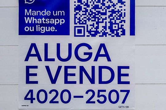 Placa Instalada na Fachada de apartamento à venda com 2 quartos, 86m² em Vila Linda, Santo André