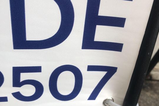 placa  de kitnet/studio para alugar com 1 quarto, 39m² em Sé, São Paulo