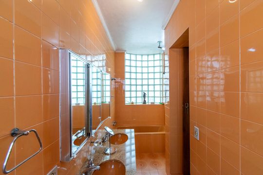 Casa para alugar com 3 quartos, 200m² em Jardim Prudência, São Paulo