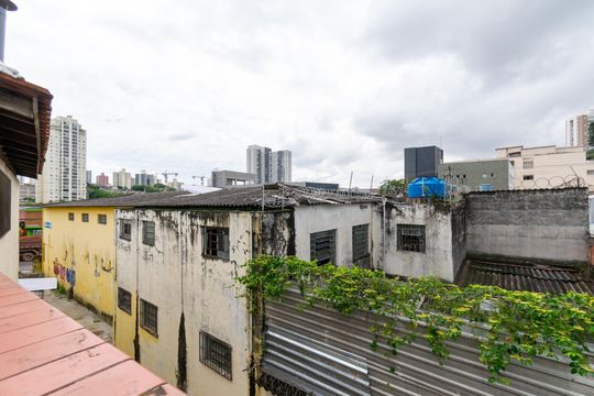 Casa para alugar com 3 quartos, 200m² em Jardim Prudência, São Paulo