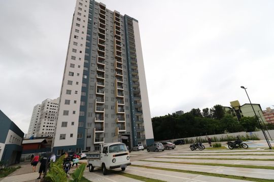 Fachada de apartamento para alugar com 2 quartos, 35m² em Santa Maria, Santo André