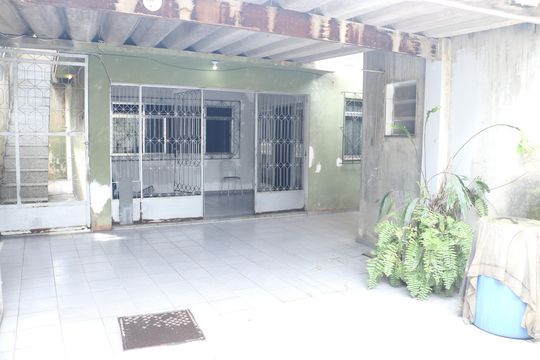 Garagem de casa para alugar com 2 quartos, 381m² em Floresta, Nova Iguaçu