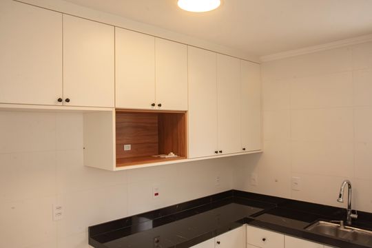 Cozinha de apartamento à venda com 2 quartos, 67m² em Vila Clementino, São Paulo