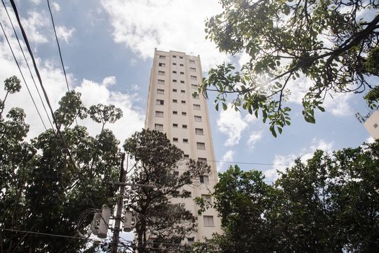 Fachada de apartamento à venda com 2 quartos, 67m² em Vila Clementino, São Paulo