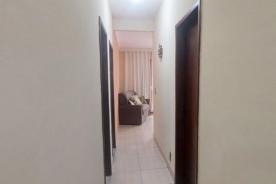 Casa à venda com 3 quartos, 200m² em Bom Jesus, Contagem