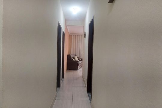 Casa à venda com 3 quartos, 200m² em Bom Jesus, Contagem