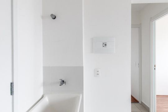 Sala - Cozinha de apartamento para alugar com 2 quartos, 33m² em Fazenda Aricanduva, São Paulo