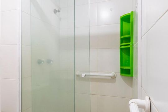 Banheiro Social de apartamento à venda com 3 quartos, 85m² em Penha, Rio de Janeiro