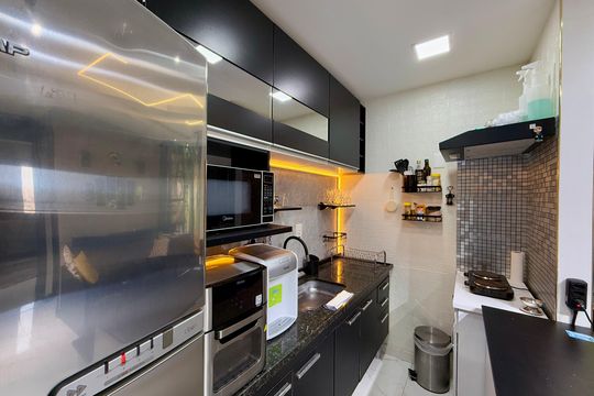 Cozinha de apartamento à venda com 1 quarto, 45m² em Nova Piraju, São Paulo