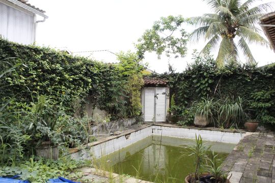 Piscina de casa para alugar com 6 quartos, 540m² em Anil, Rio de Janeiro
