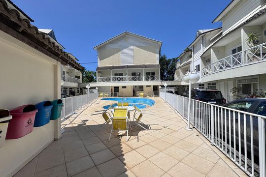 Área comum de casa de condomínio à venda com 4 quartos, 116m² em Vargem Pequena, Rio de Janeiro