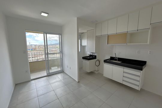 Sala de apartamento para alugar com 2 quartos, 40m² em Inhaúma, Rio de Janeiro