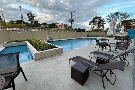 Área comum - Piscina de apartamento para alugar com 2 quartos, 40m² em Inhaúma, Rio de Janeiro