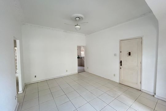 Sala de casa à venda com 3 quartos, 100m² em Méier, Rio de Janeiro