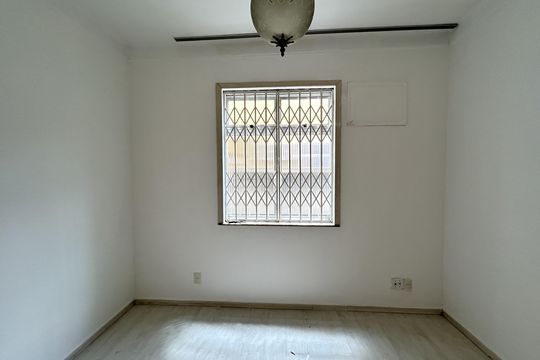 Quarto 2 de casa à venda com 3 quartos, 100m² em Méier, Rio de Janeiro