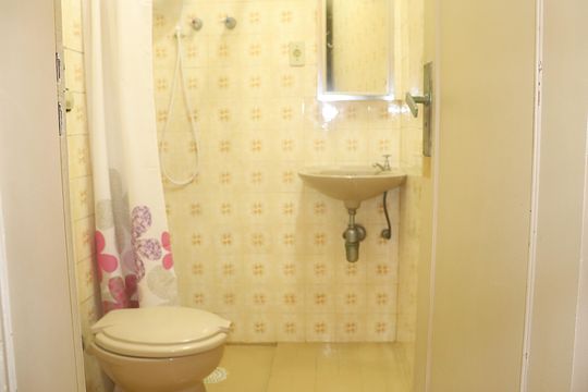 Banheiro de kitnet/studio à venda com 1 quarto, 37m² em Consolação, São Paulo