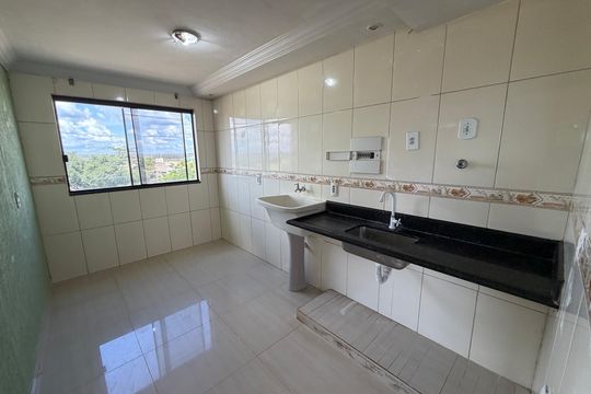 Cozinha de apartamento para alugar com 2 quartos, 67m² em Taguatinga, Brasília