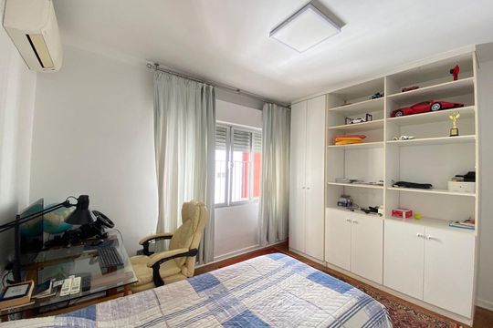 Apartamento à venda com 3 quartos, 250m² em Cerqueira César, São Paulo