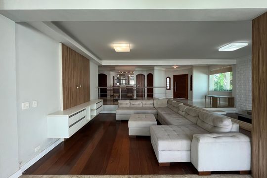 Casa de Condomínio para alugar com 5 quartos, 915m² em Jardim Sao Paulo Ii, Cotia