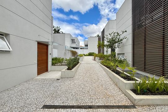 Área comum de casa de condomínio à venda com 3 quartos, 600m² em Granja Julieta, São Paulo