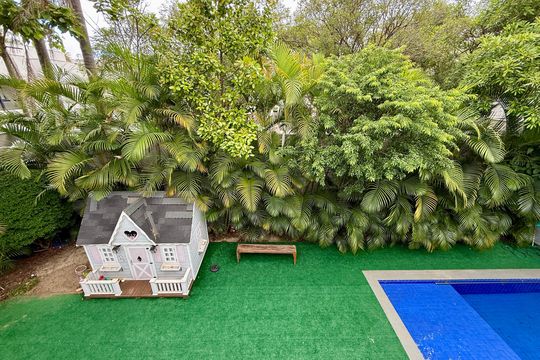 Vista Suíte 1 e 2 de casa de condomínio à venda com 3 quartos, 600m² em Granja Julieta, São Paulo