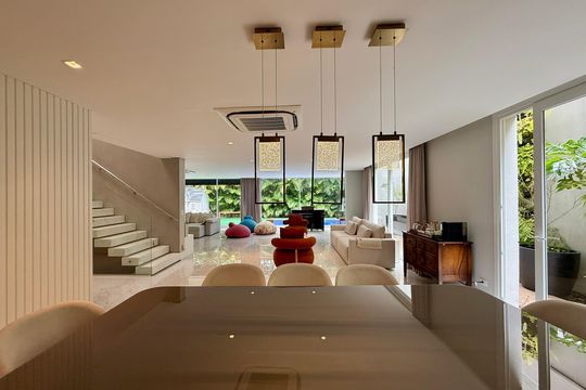 Sala de casa de condomínio à venda com 3 quartos, 600m² em Granja Julieta, São Paulo