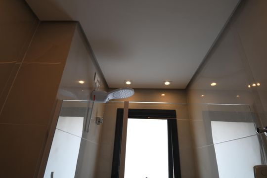 Banheiro de apartamento para alugar com 1 quarto, 57m² em Centro, Campinas