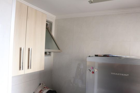 Área de Serviço de apartamento para alugar com 2 quartos, 61m² em Nova Gerti, São Caetano do Sul