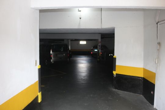 Garagem de apartamento para alugar com 2 quartos, 61m² em Nova Gerti, São Caetano do Sul