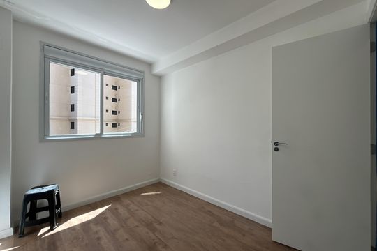 Quarto 1 de apartamento para alugar com 2 quartos, 67m² em Vila Primavera, São Paulo