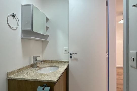 Banheiro de apartamento para alugar com 2 quartos, 67m² em Vila Primavera, São Paulo