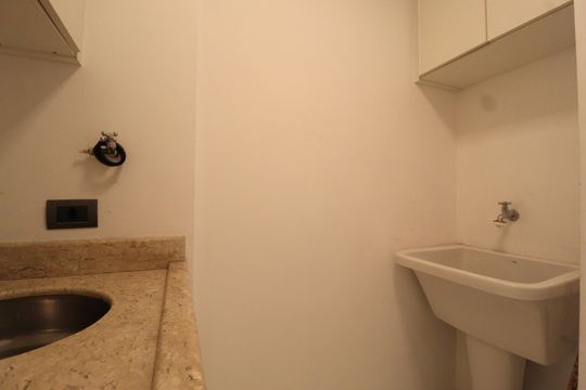 Área de Serviço de apartamento à venda com 1 quarto, 126m² em Itaim Bibi, São Paulo