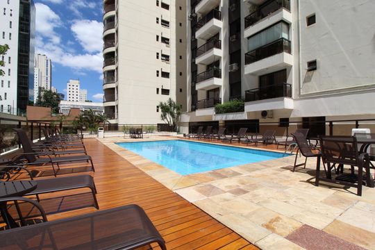 Área Comum - Piscina de apartamento à venda com 1 quarto, 126m² em Itaim Bibi, São Paulo