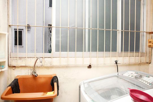 Despensa + Área de Serviço de apartamento à venda com 3 quartos, 100m² em Cidade Baixa, Porto Alegre