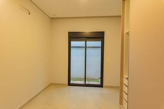 Suíte 3 de casa de condomínio à venda com 3 quartos, 300m² em Jardim America Ii, Campinas