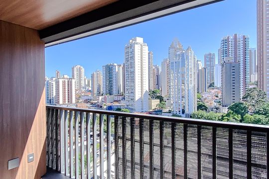 Varanda de kitnet/studio à venda com 1 quarto, 25m² em Vila Regente Feijó, São Paulo