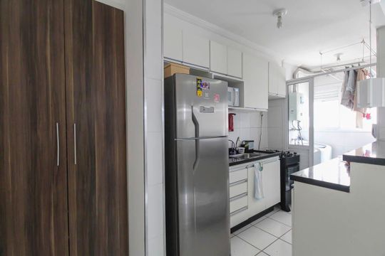 Cozinha de apartamento à venda com 2 quartos, 45m² em Jardim Ibitirama, São Paulo
