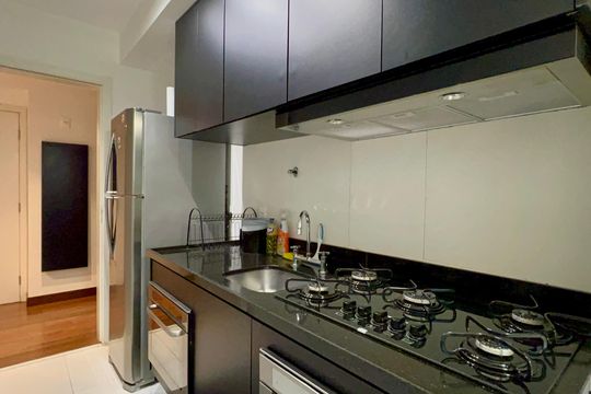 Cozinha de apartamento para alugar com 1 quarto, 72m² em Vila Madalena, São Paulo