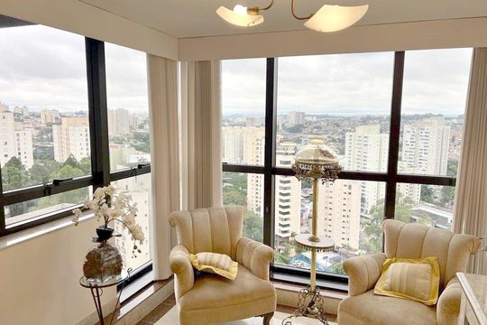 Apartamento para alugar com 3 quartos, 190m² em Vila Andrade, São Paulo
