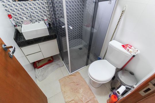 Banheiro de apartamento à venda com 2 quartos, 35m² em Itaquera, São Paulo