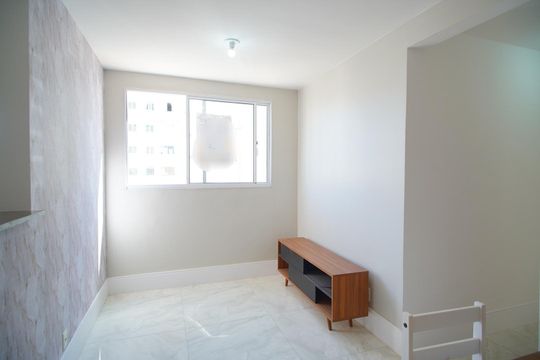 Apartamento à venda com 2 quartos, 50m² em Humaitá, Porto Alegre