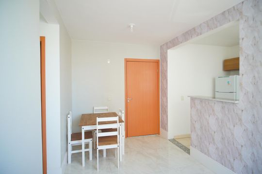Sala de apartamento à venda com 2 quartos, 50m² em Humaitá, Porto Alegre